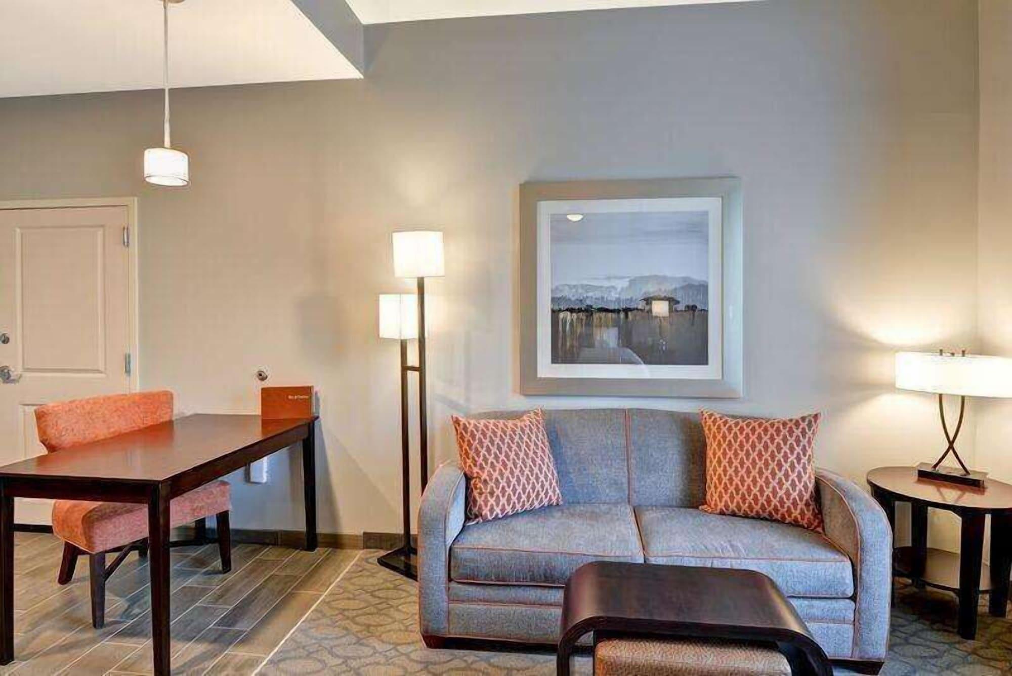Homewood Suites By Hilton New Hartford Utica Clinton Exterior foto
