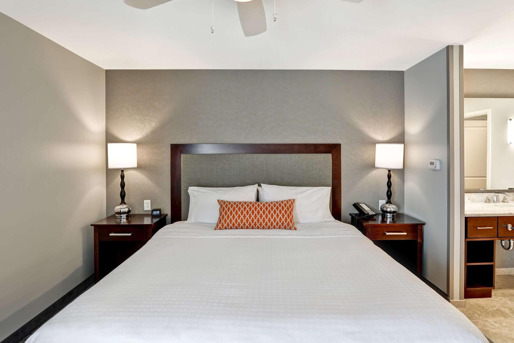 Homewood Suites By Hilton New Hartford Utica Clinton Exterior foto